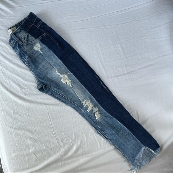 HIDDEN JEANS Double Panel Distressed Hem Jeans - Picture 2 of 11